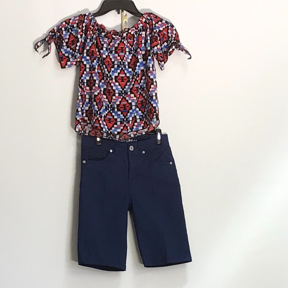 GIRLS LONG SHORTS AND BLOUSE BUNDLE SIZE 10-12
